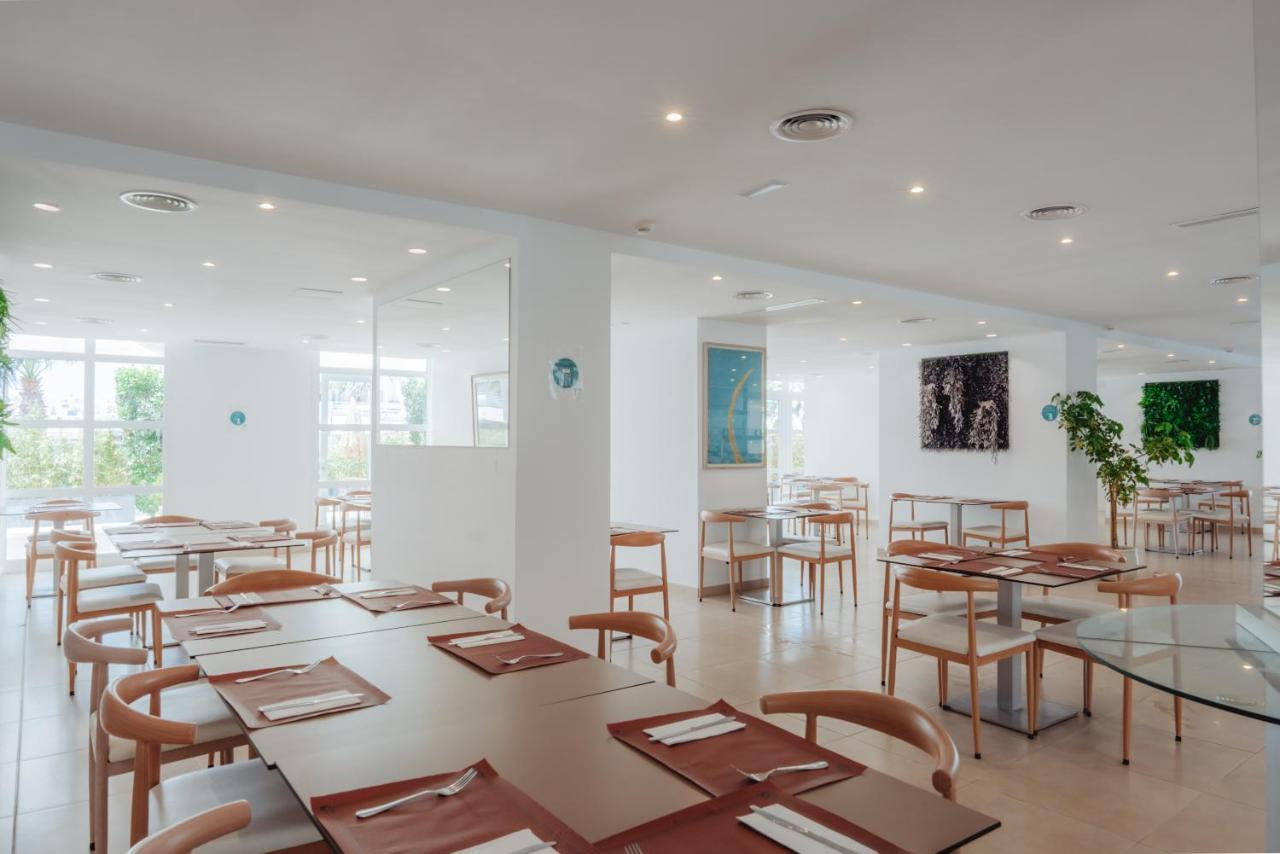 Aparthotel Ses Fotges Playa de Muro  Ngoại thất bức ảnh